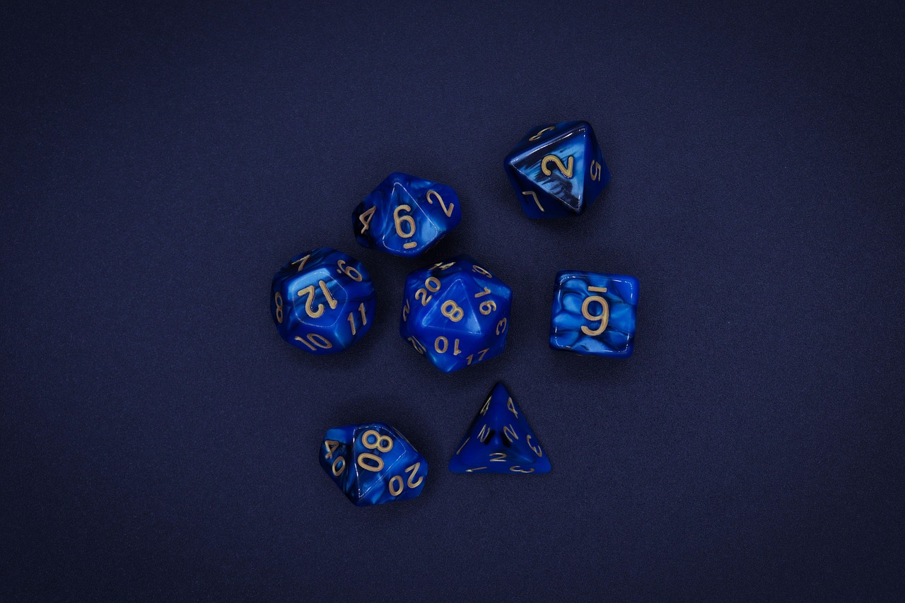 技术支持辅助：对于游戏公司的经济压力