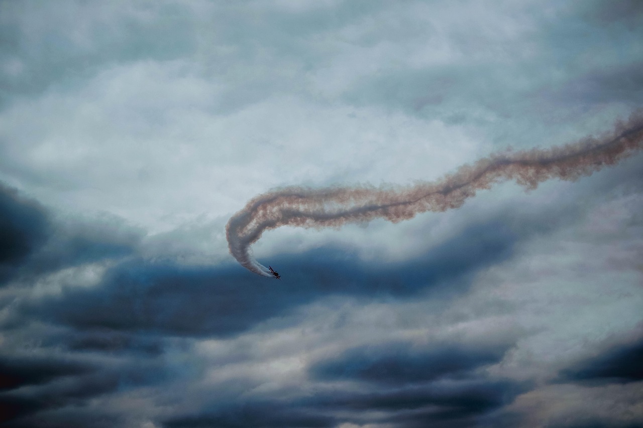 罐装珠港澳大桥:30岁男士服装购买平台