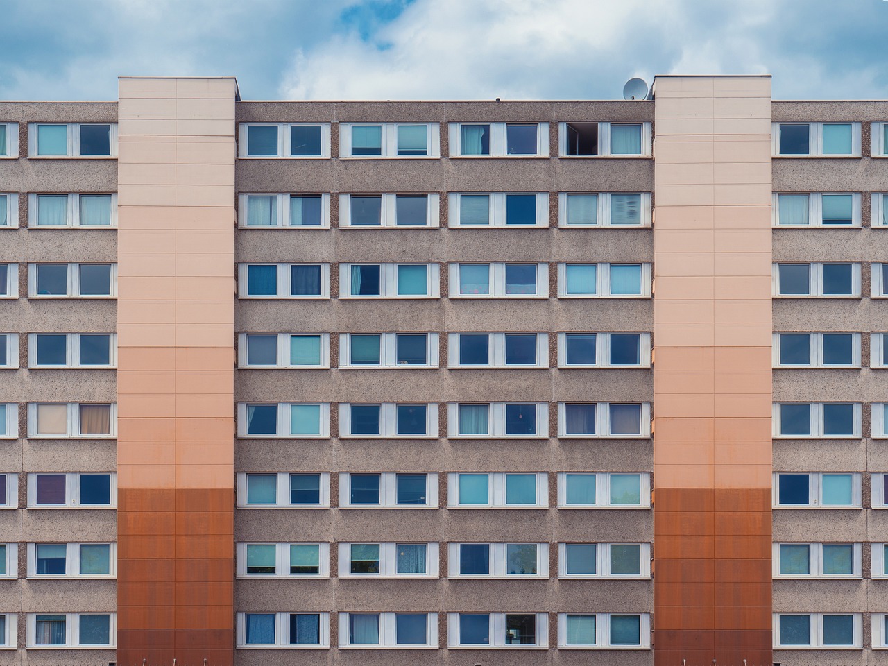 七牛云实名账号：完美角色购买平台